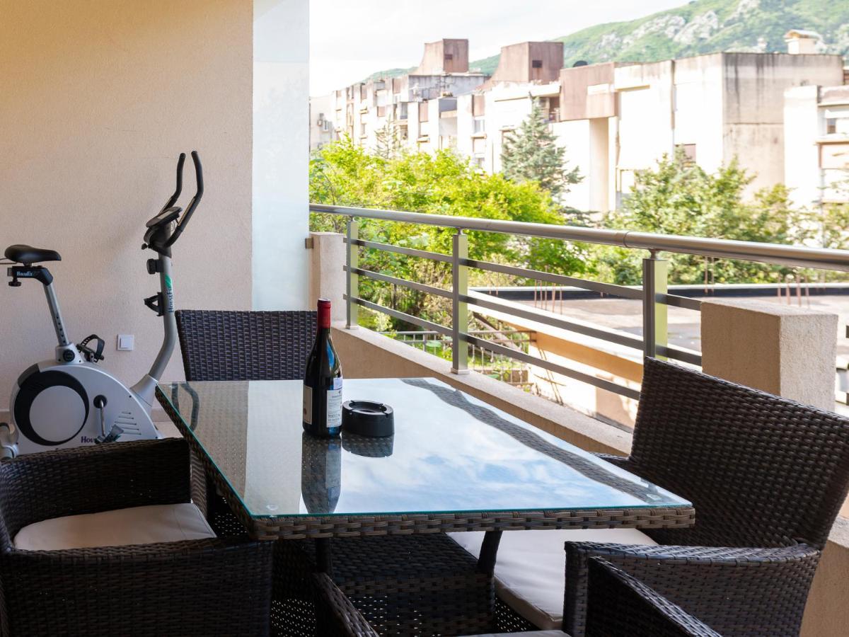 Square Point Apartments Kotor Extérieur photo