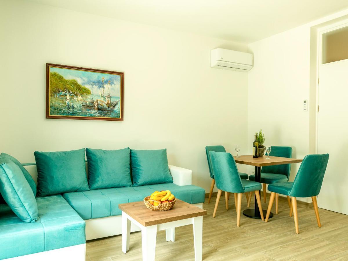 Square Point Apartments Kotor Extérieur photo